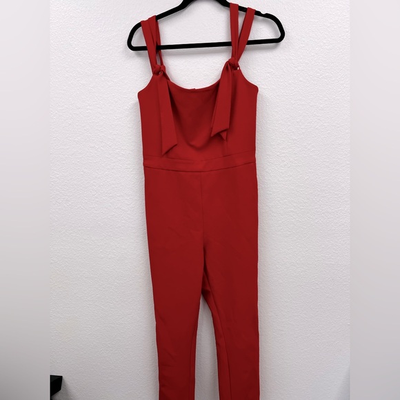 Rebecca Vallance Havana Red Cutout Bow Embellished Jumpsuit - Picture 3 of 7